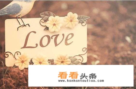 情侣之间红包怎么发有趣？