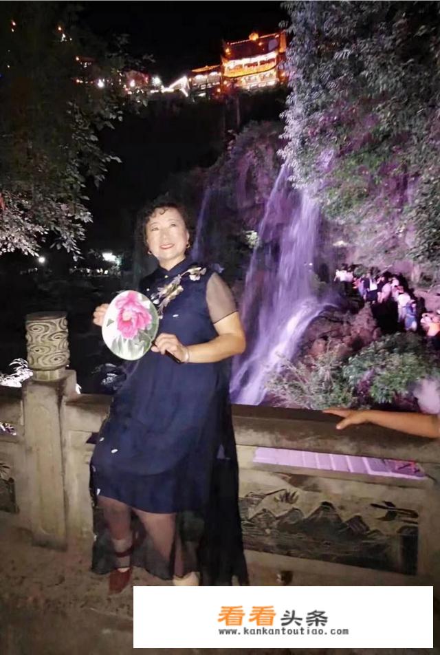 推荐个两天一夜的旅游？