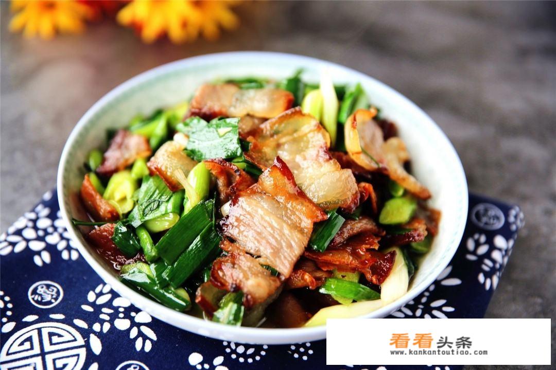 蒜苗可以搭配什么菜炒？