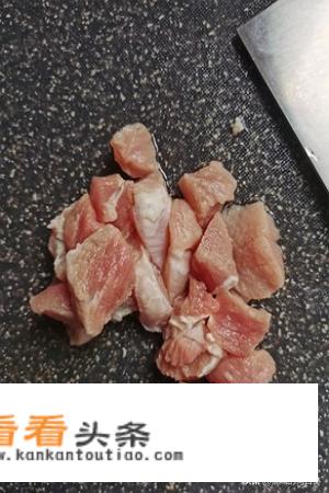 电饭煲豆角焖米饭的家常做法？