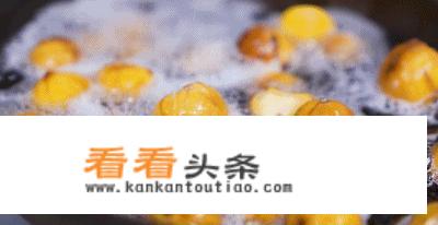 香菇板栗焖鸡的做法？
