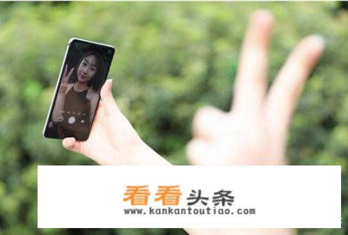 夏普电视开机二分钟就自动关机了？