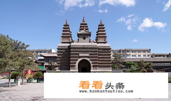 请问呼和浩特哪家旅行社能好点？