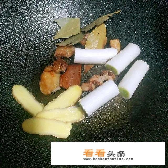 最顶级红烧牛腩做法？