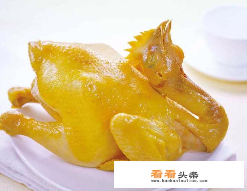 广东梅州哪里可以吃到当地本土特色美食？