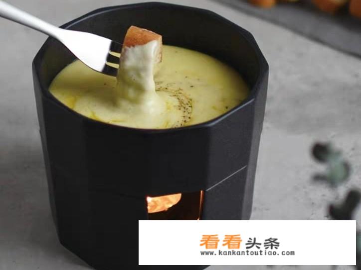 请问有人知道什么叫做芝士火锅？好吃吗？
