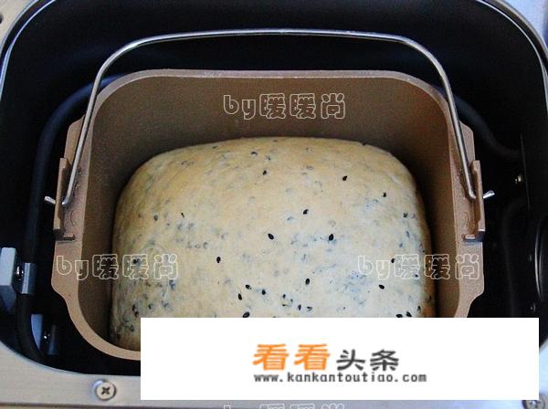 面包机做面包的配方？