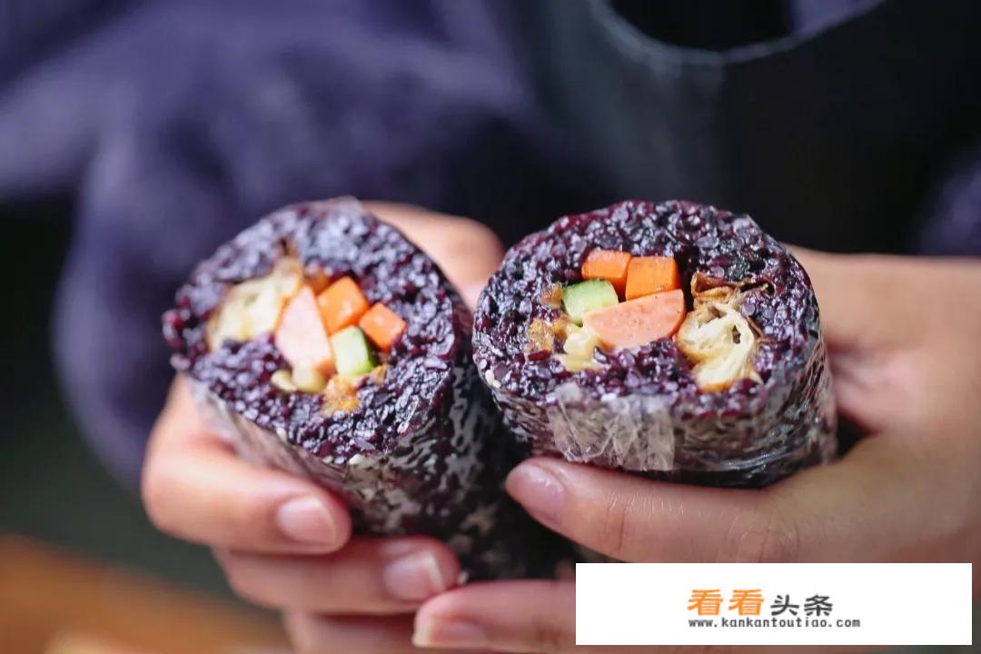 饭团怎么做?需要哪些材料？如何制作饭团？所需材料有哪些？