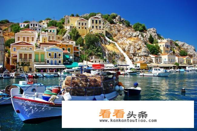 六月份适合去哪里出国旅游？