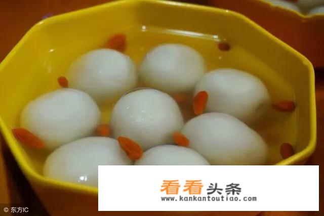 到成都旅游，必须品尝的传统特色小吃有哪些？