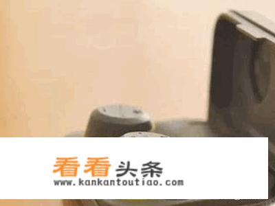 蓝牙耳机充电正确充电 *** ？