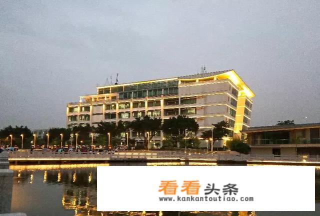 佛山顺德有几所大学对外开放游玩？