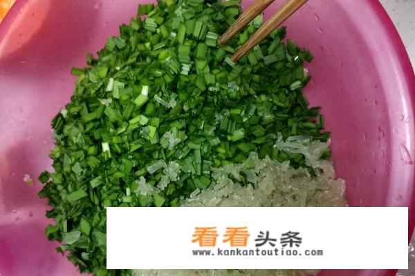 怎么做韭菜鸡蛋捞面条？