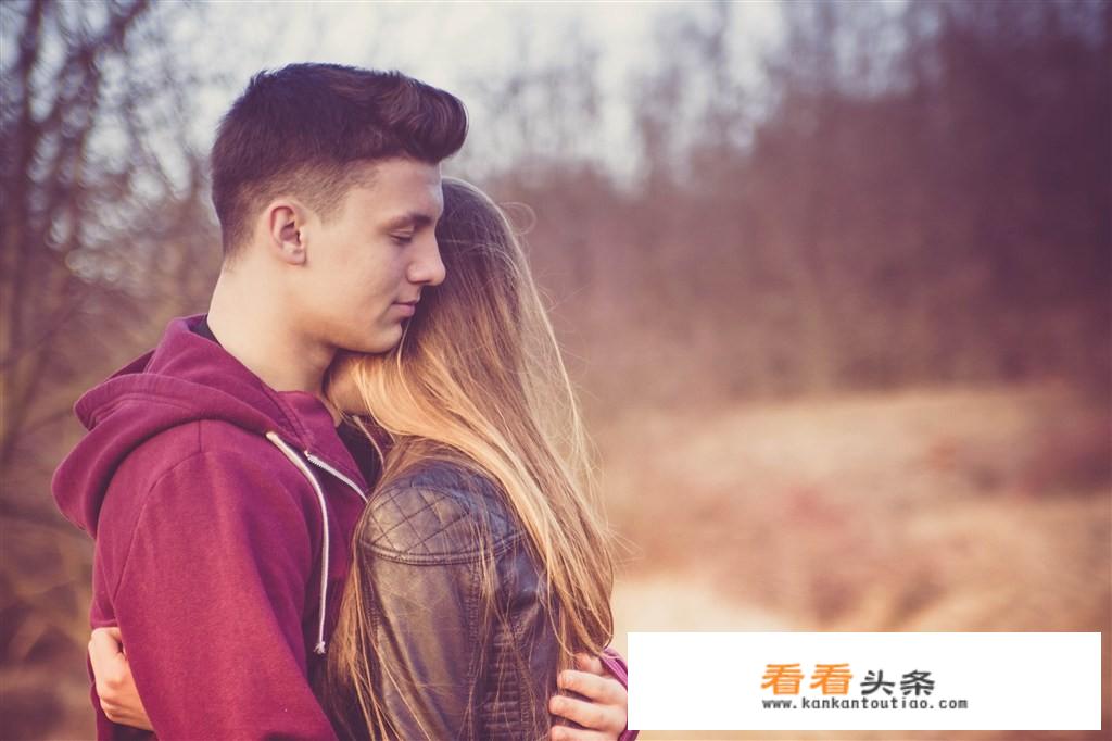 喜欢一个有男朋友的女孩子，我要怎么挖墙脚？