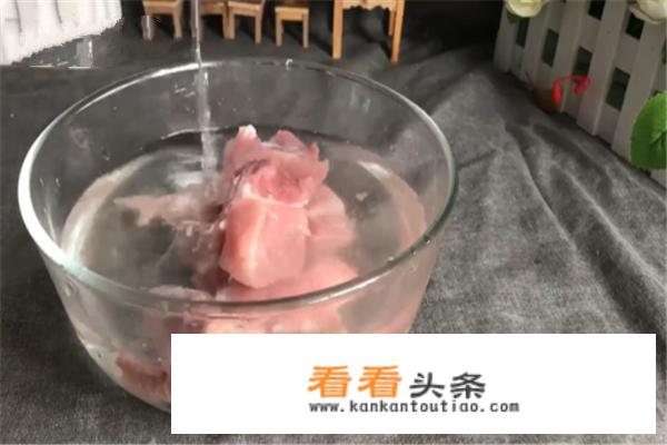 茶树菇排骨汤配料需要什么？