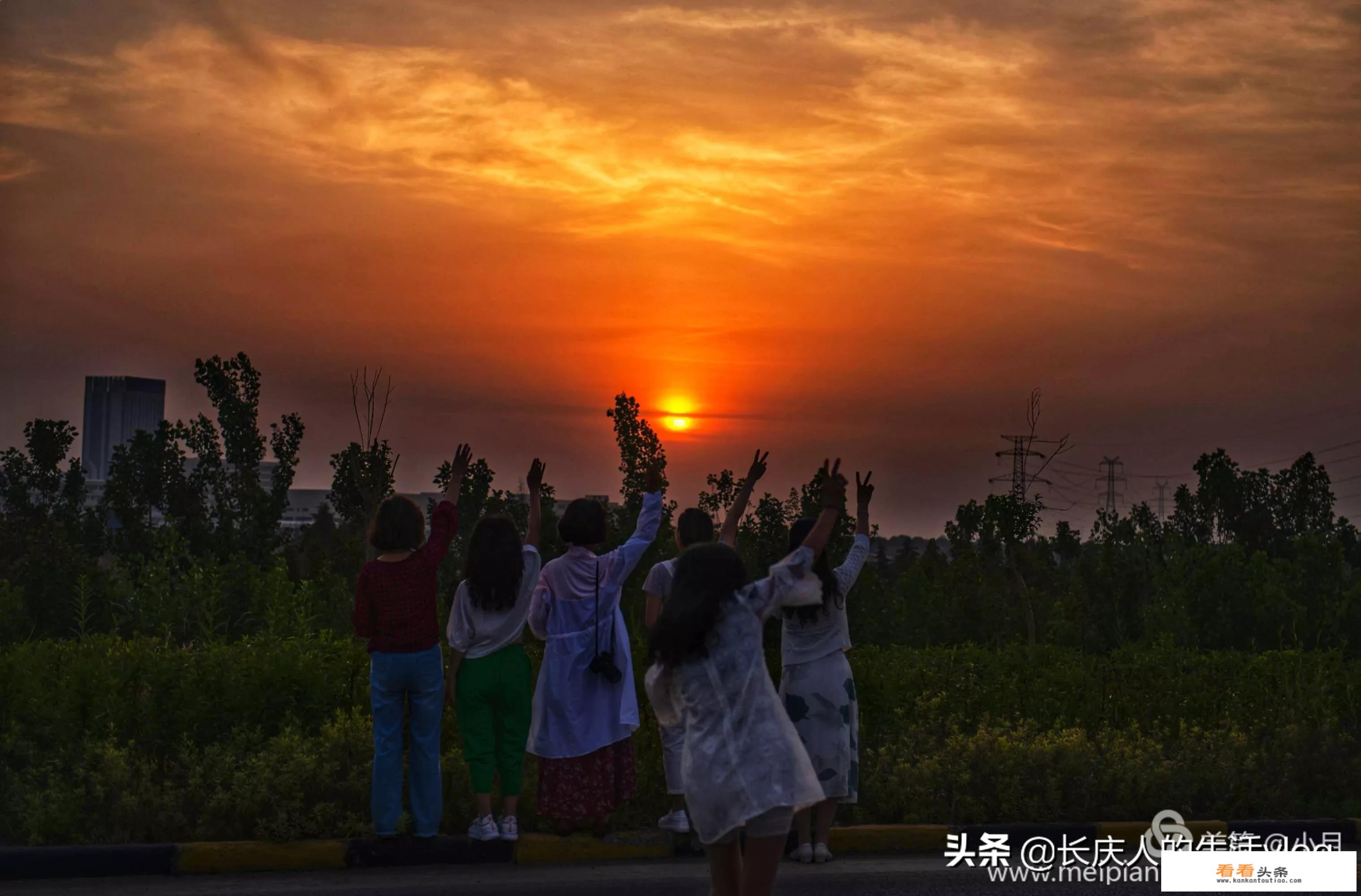 旅游产业发展现状及趋势？
