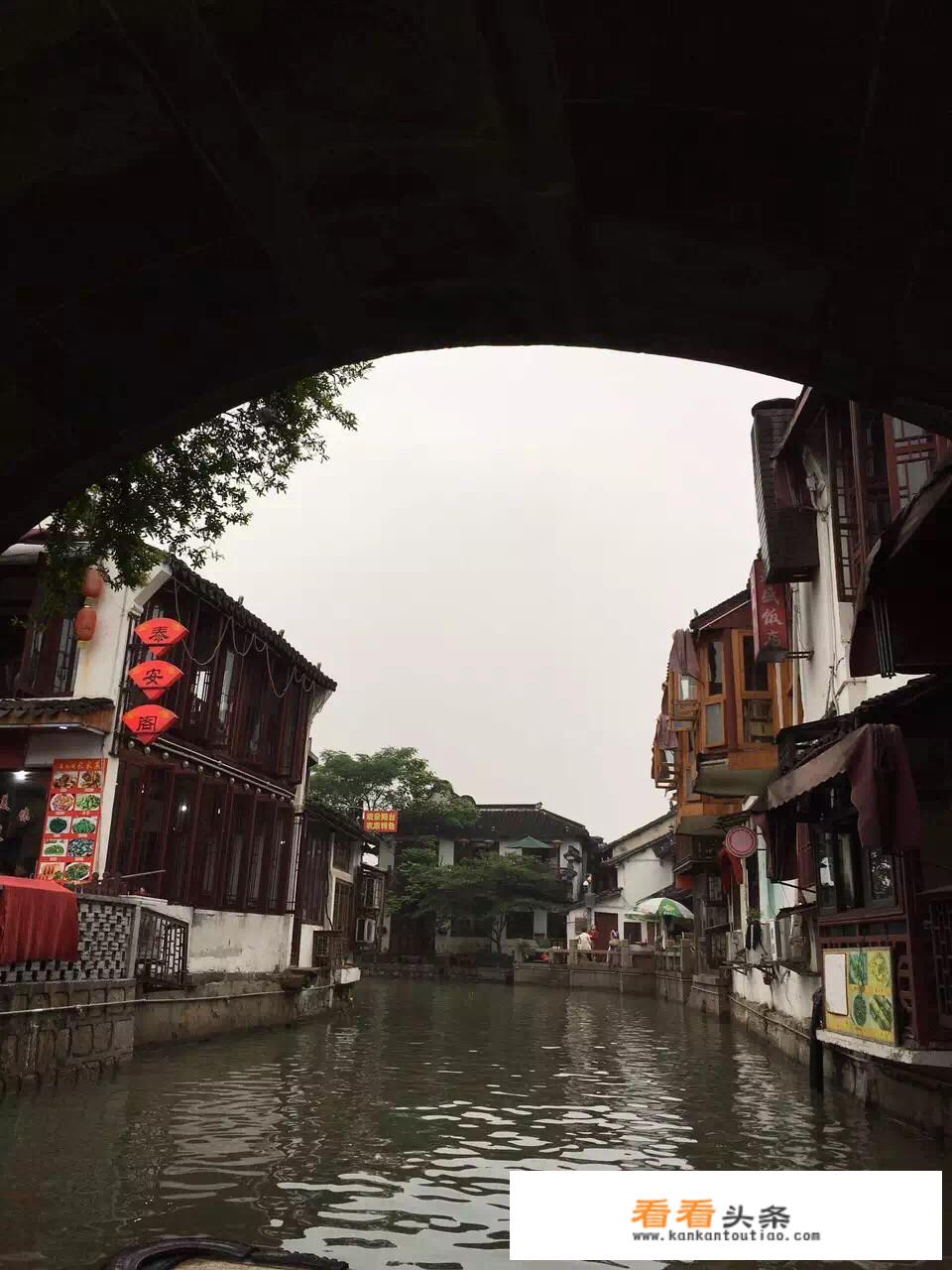 去上海旅游，推荐平价旅游点？