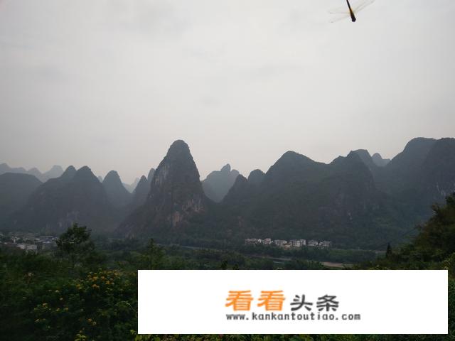 人少景美的旅游地怎么表达人影稀疏？