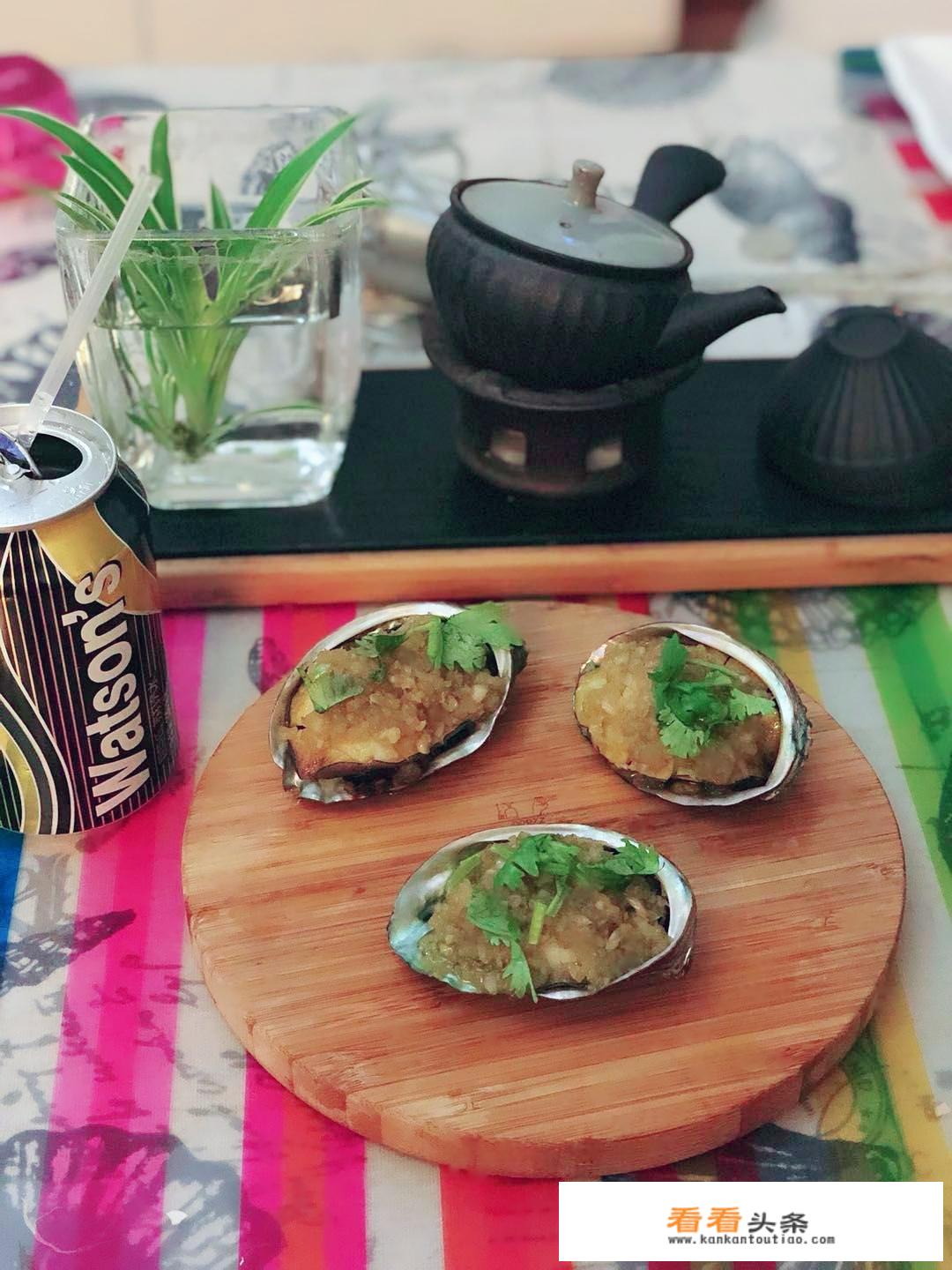 正宗清蒸鲍鱼的做法，清蒸鲍鱼怎么做好吃又简单？