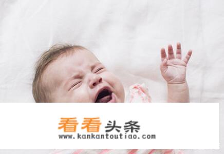 如何判断宝宝是否胀气，如何处理？