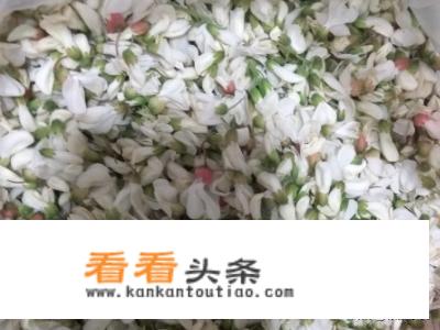 槐花鸡蛋泡泡做法？
