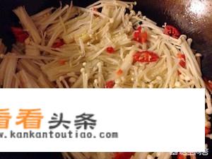 金针菇炒鸡蛋怎么做？