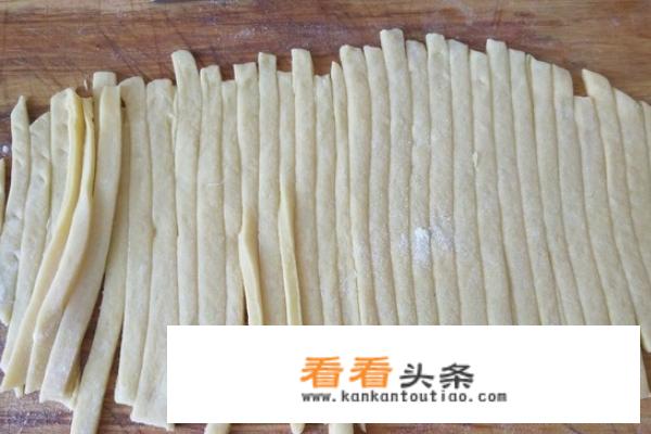 怎么在家自制麻花，详解麻花的 ***  *** ？