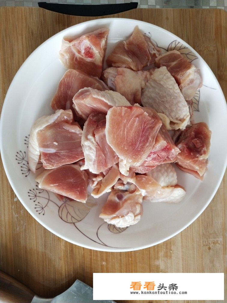 小鸡炖土豆蘑菇粉条家常做法？