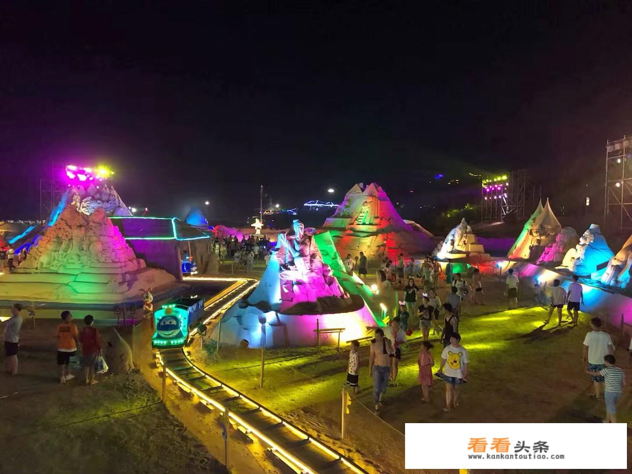 舟山旅游住朱家尖还是定海区？
