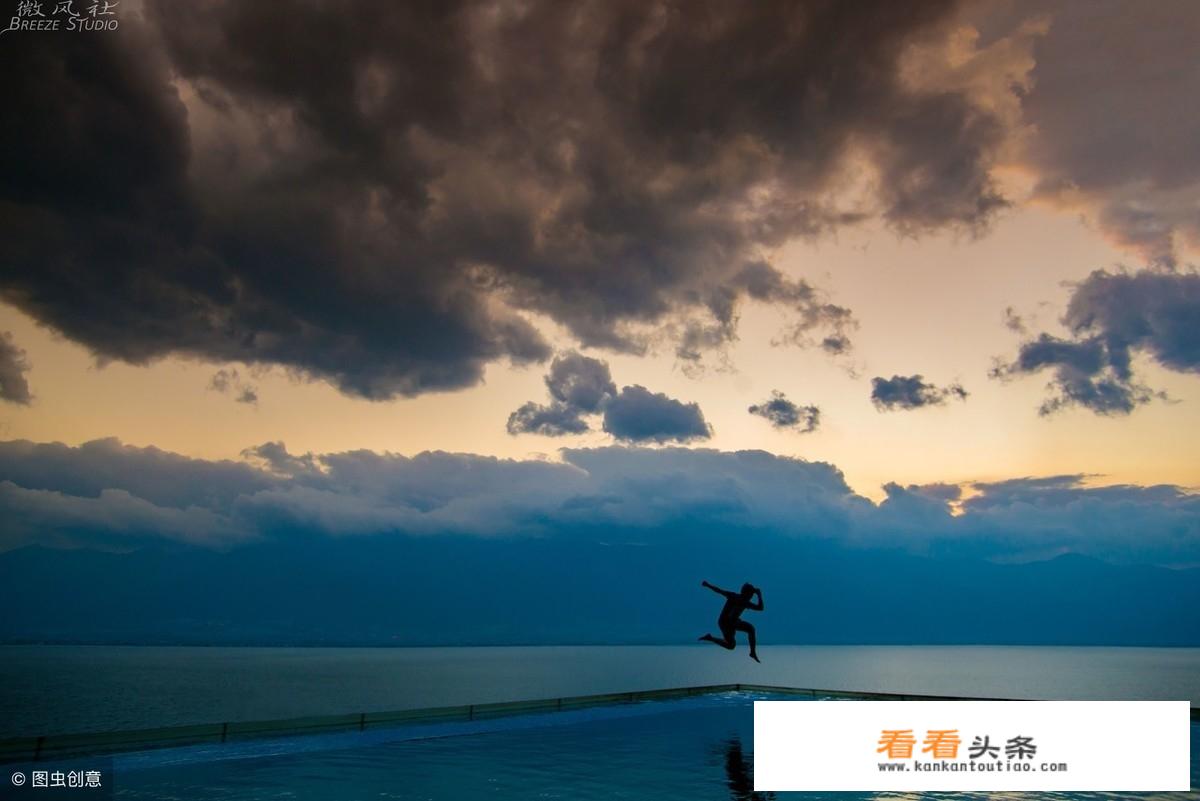 男生旅行中如何拍照才好看？