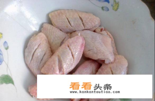 金玲生活日记的鸡翅做法？