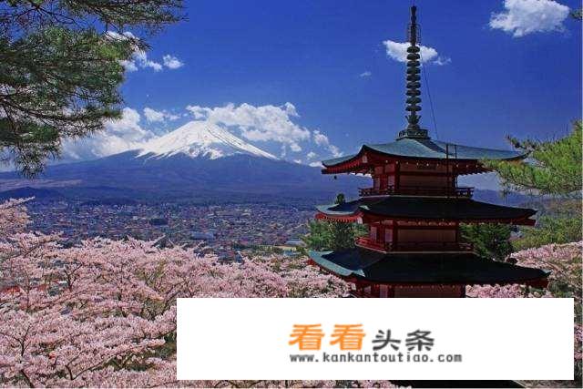 每年的几月份适合去日本东京游玩？