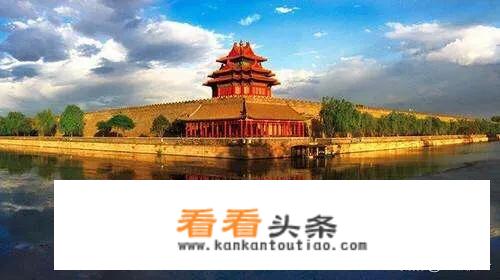 中世纪欧洲最有代表性建筑？