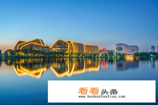 杭州现在旅游人多吗？