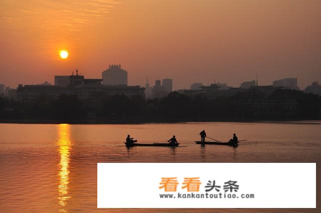 杭州现在旅游人多吗？