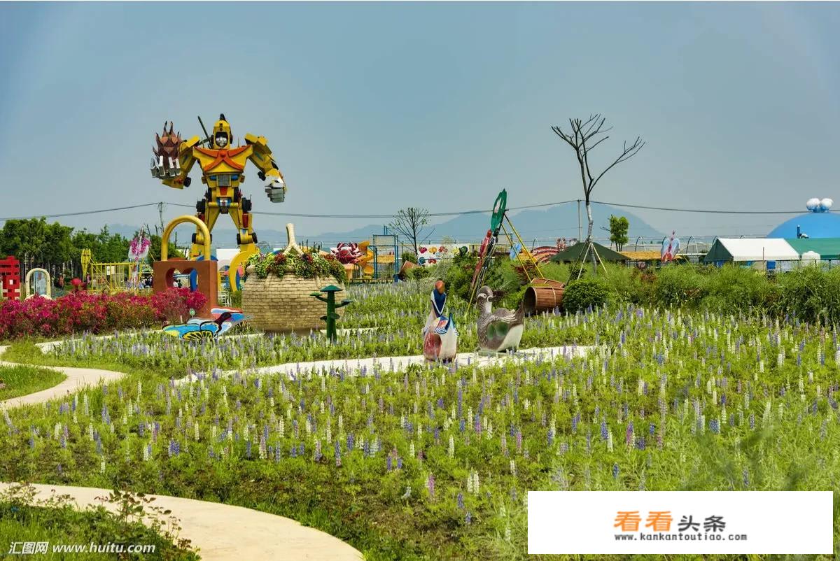 在河北临城太行山上有六百亩水平沟和十亩水面的水库，怎么做旅游农业？