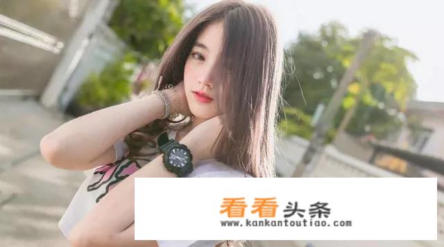 女孩不回消息导致男生非常焦虑，怎么做她会喜欢？