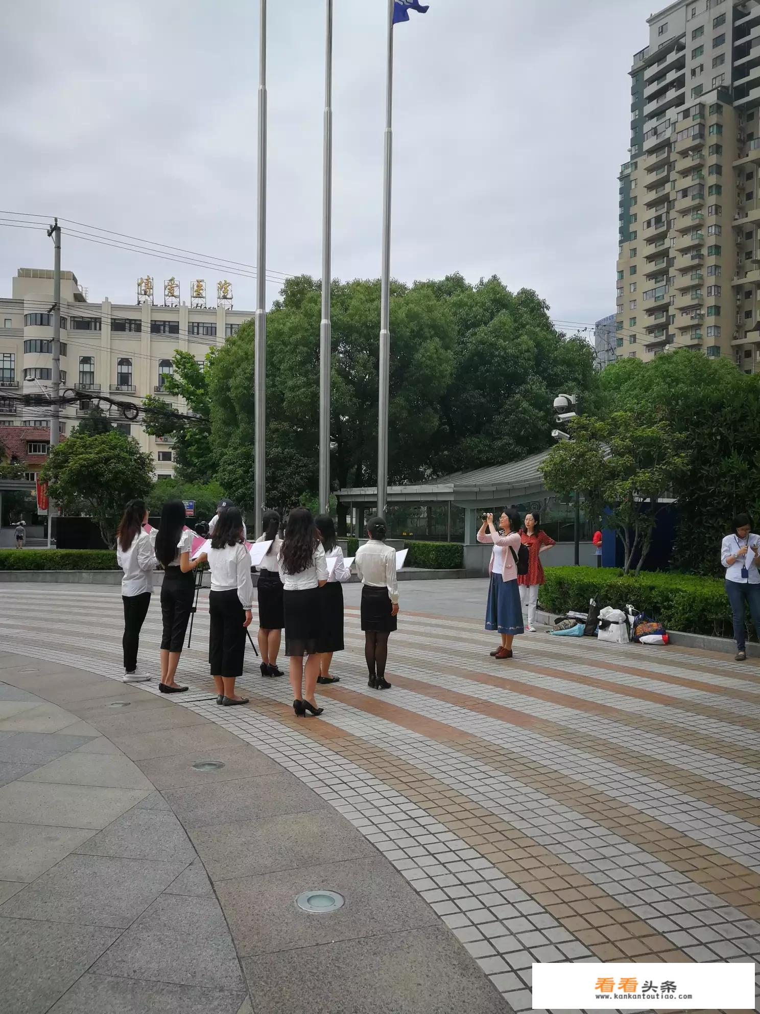 家政公司能开吗，会不会赚钱？