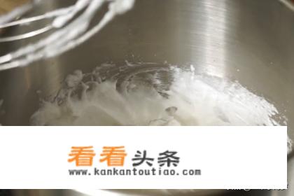 如何 *** 巧克力蛋糕？