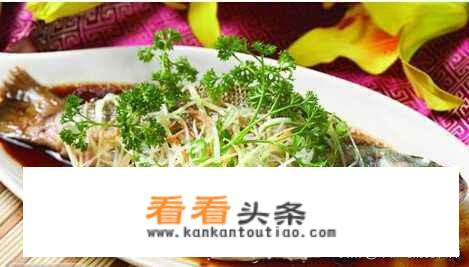 清蒸鲽鱼身怎么做好吃？