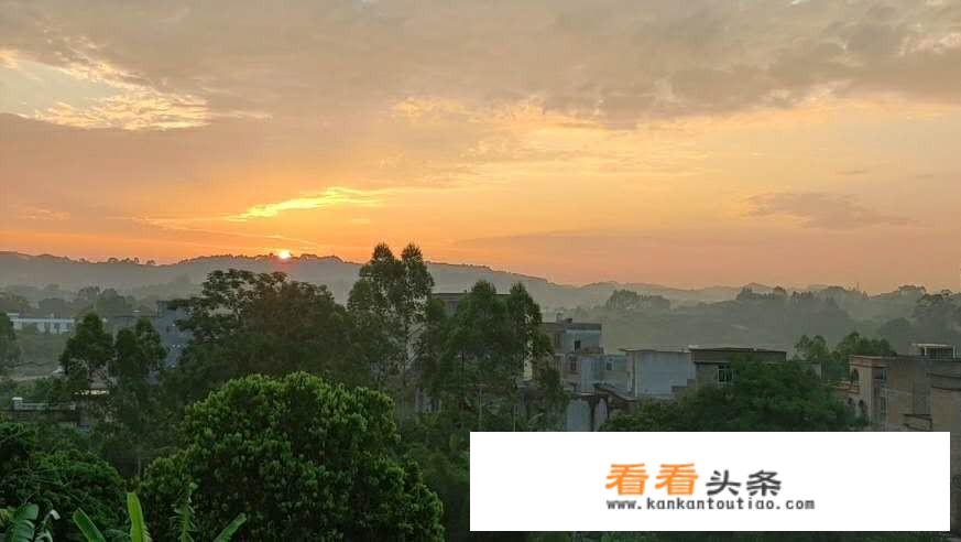 为推进休闲旅游城市讲话提纲？