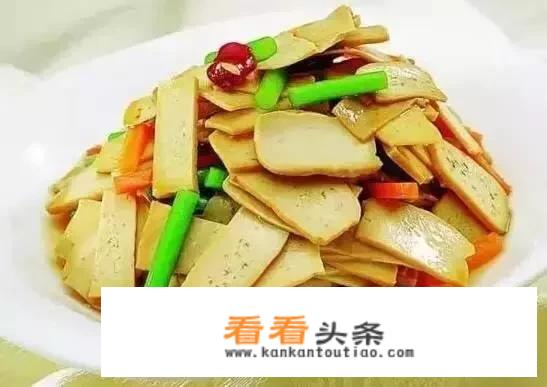 在商洛节后返程，妈妈为你准备了哪些家乡的食物？