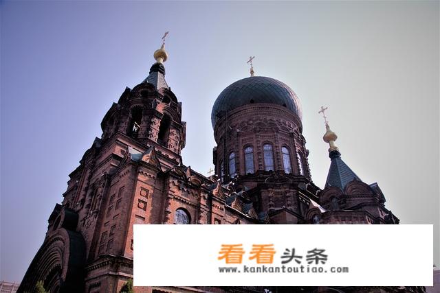 去烟台旅游大世界坐几路车？