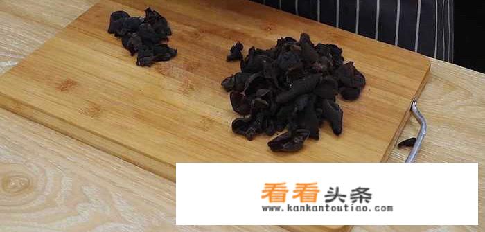 凉拌木耳怎么做？