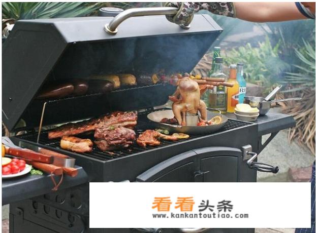 想买一款家用烧烤炉，有什么好推荐的啊？