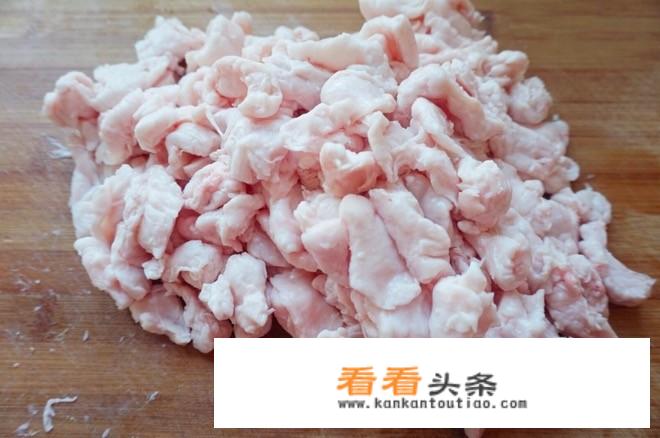 阳春面猪油可以用香油代替吗？