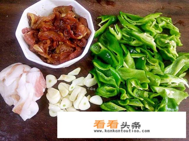 你们觉得湖南辣椒炒肉这道菜怎么样？