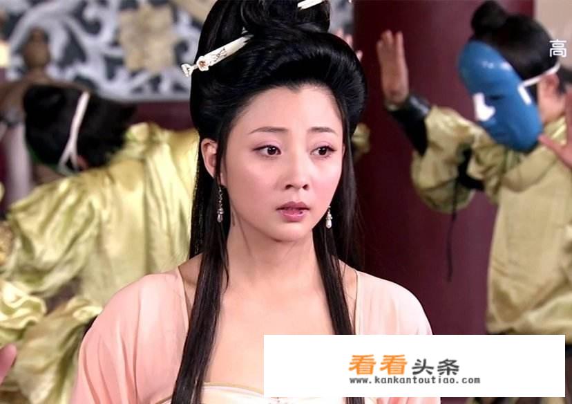 太子妃，王妃，和皇帝的皇贵妃，贵妃，妃，谁地位高？谁该行礼呢？