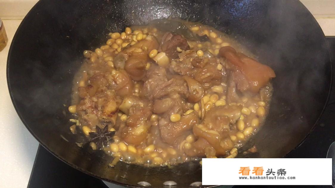 猪蹄炖黄豆怎么做下奶呢？