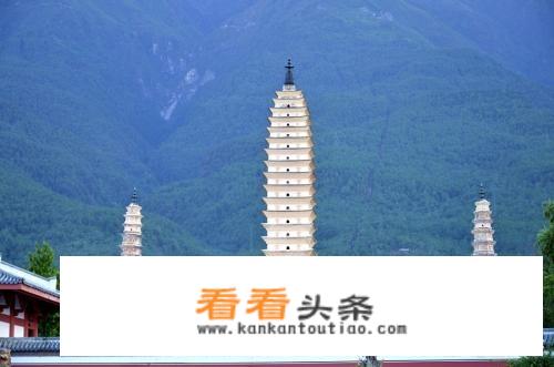 八月初计划从丽江大理昆明桂林北海三周时间自由行。请教游玩攻略及民宿和交通推荐？